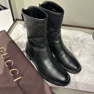 Beautiful Gucci Boots